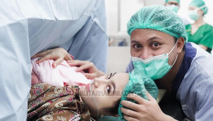 Mahalini Raharja dan Rizky Febian Sambut Kelahiran Putri Pertama