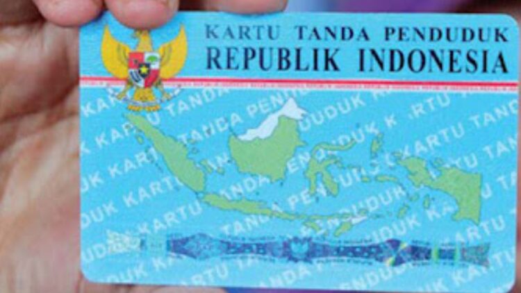 Ribuan Warga Blitar Terancam Kehilangan Hak Administratif Karena Enggan Rekam e-KTP
