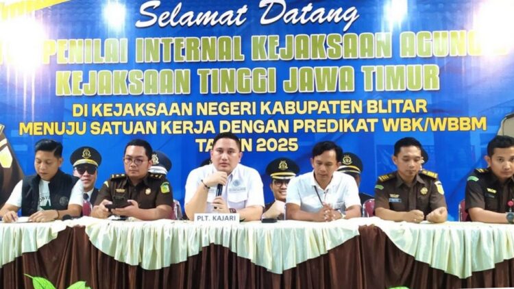 Kadis PUPR Kabupaten Blitar Pensiun Dini, Kejari Malah Tetapkan Dua Pejabat Dinas PUPR Sebagai Tersangka Kasus Korupsi