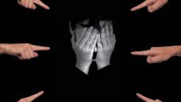 Viral! Bullying Sadis Terjadi di Blitar, Pelaku Tertawa Saat Korban Menangis