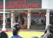 Dulu Diam, Sekarang Galak: DPRD Kota Blitar Dinilai Pilih Kasih Tanggapi PHK Honorer Dulu Diam, Sekarang Galak: DPRD Kota Blitar Dinilai Pilih Kasih Tanggapi PHK Honorer