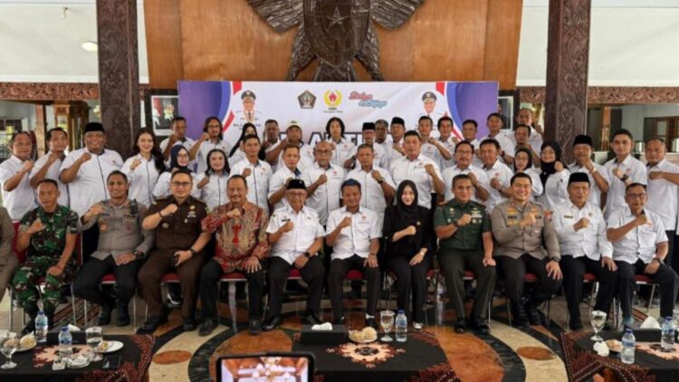 Kepemimpinan Ganda Beky Herdihansah: Risiko Tumpang Tindih Jabatan Wabup dan Ketua KONI Blitar