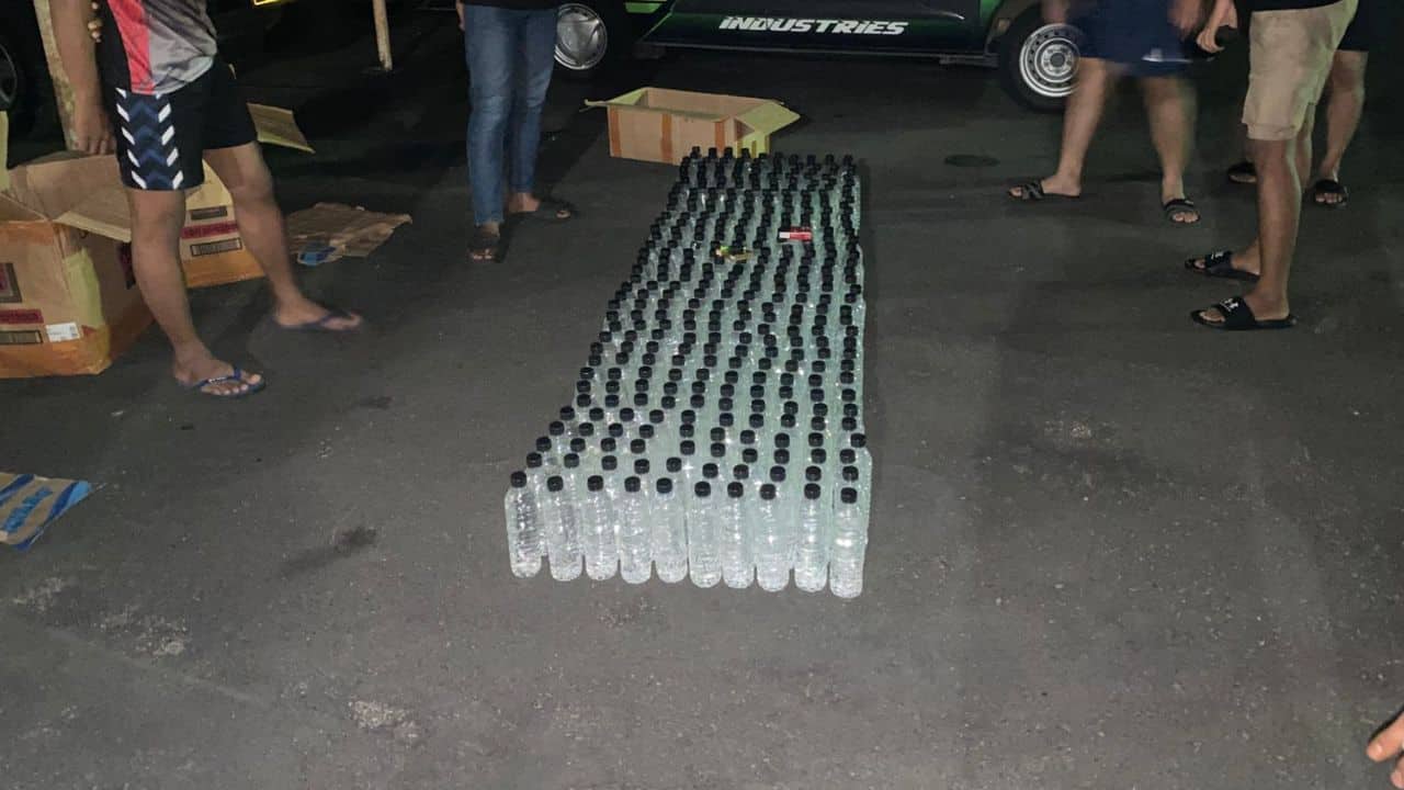 Polres Blitar Bongkar Jaringan Peredaran Arak Ilegal dari Banyuwangi