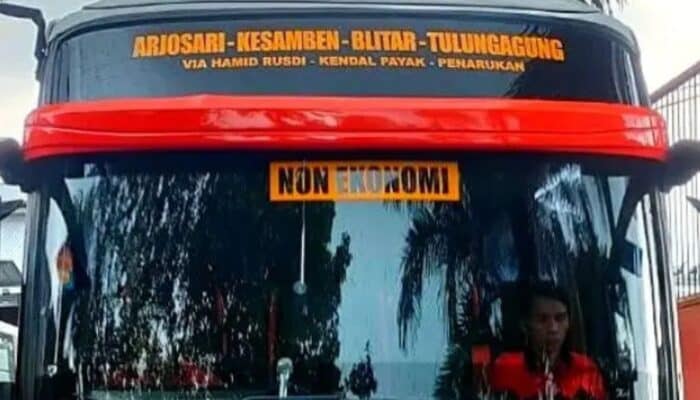Berapa Jam Perjalanan Bus dari Blitar ke Malang? Panduan Lengkap bagi Penumpang