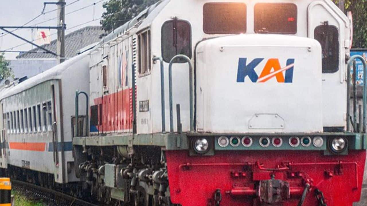 Kereta Api Paling Pagi ke Blitar dari Malang Berangkat Jam Berapa?