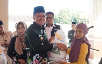 Kota Blitar Mulai Salurkan Bantuan Pangan Beras untuk 8.026 Warga Kurang Mampu