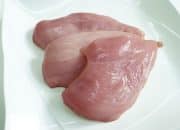 Harga Daging Ayam Ras dan Cabai Merah Besar di Kabupaten Blitar Turun