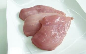 Harga Daging Ayam Ras dan Cabai Merah Besar di Kabupaten Blitar Turun
