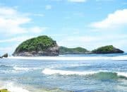 Pantai Peh Pulo, Raja Ampatnya Blitar dengan Keindahan yang Belum Terjamah