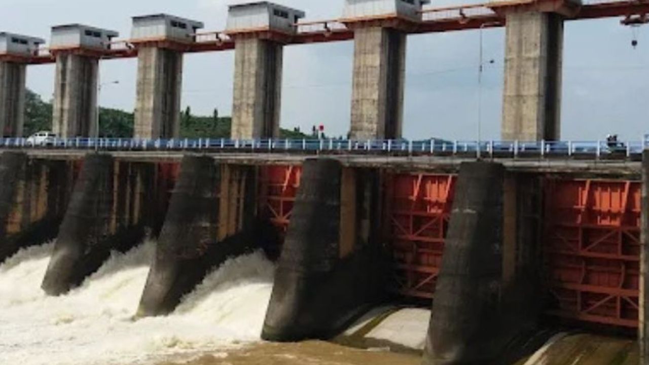 Sejarah Panjang Sungai Brantas yang Membentang di Blitar dan Jawa Timur Sejarah Panjang Sungai Brantas yang Membentang di Blitar dan Jawa Timur