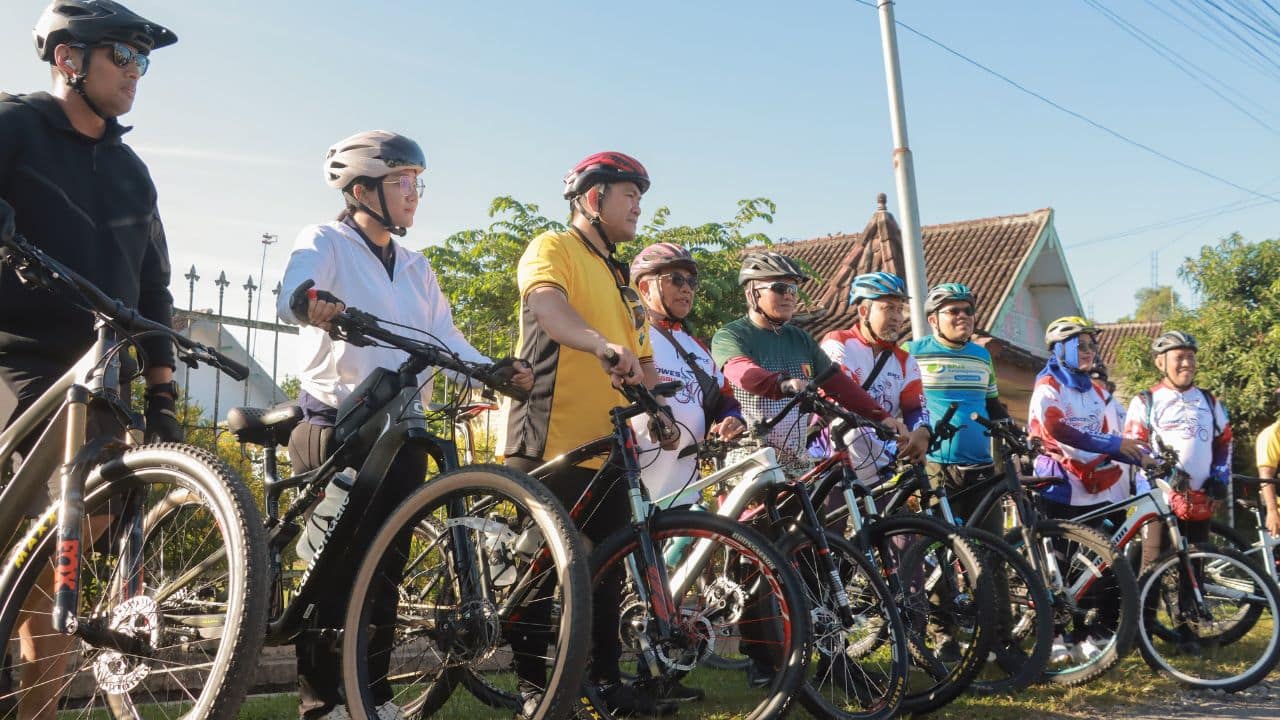 Polres Blitar Gelar Gowes Bersama Forkopimda Blitar Raya dalam Rangka HUT Bhayangkara ke-79