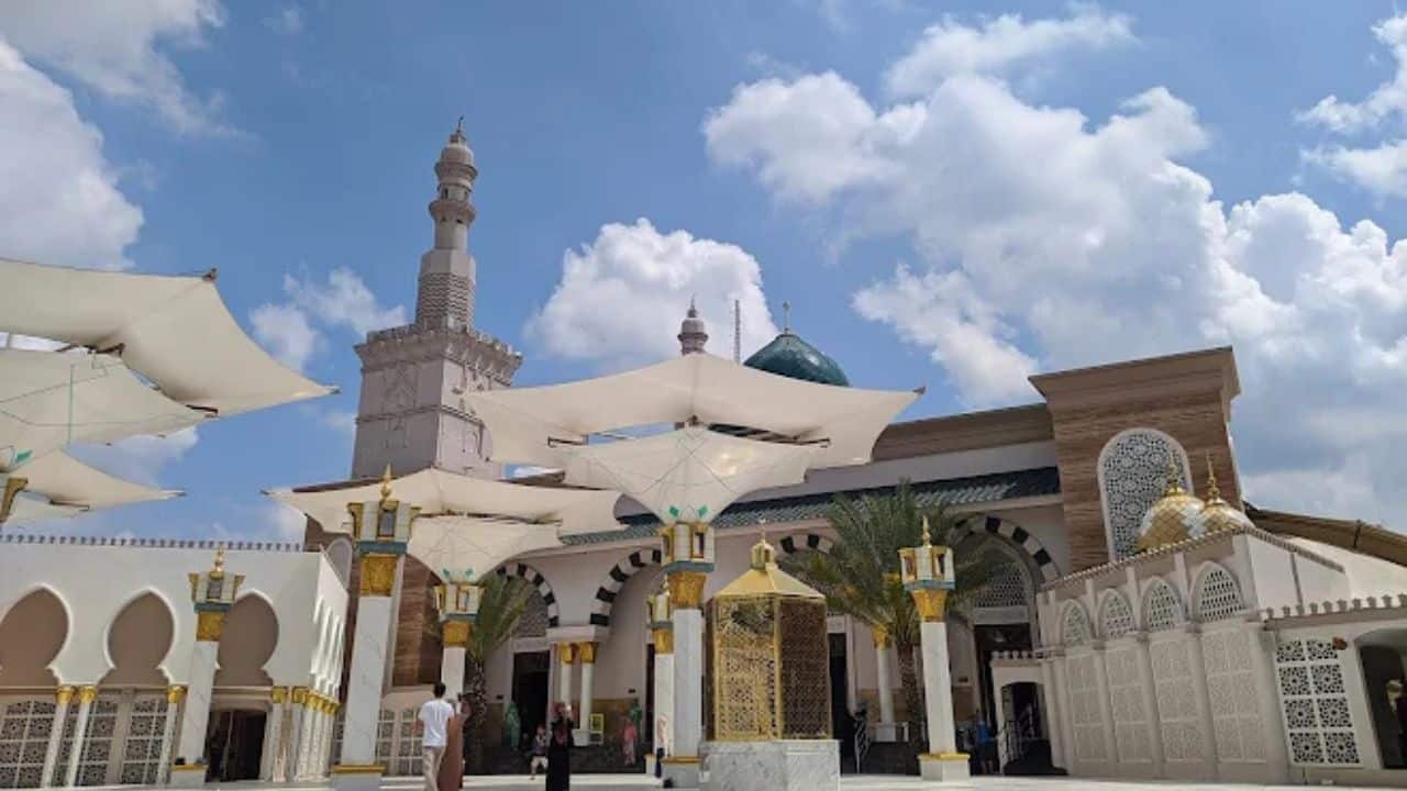 Blitar Park dan Masjid Ar-Rahman Jadi Magnet Wisata di Blitar