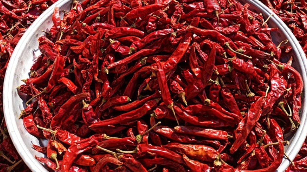 Update Harga Bahan Pokok di Kota Blitar, 4 Agustus 2025: Cabe Merah Naik, Gula Kristal Turun