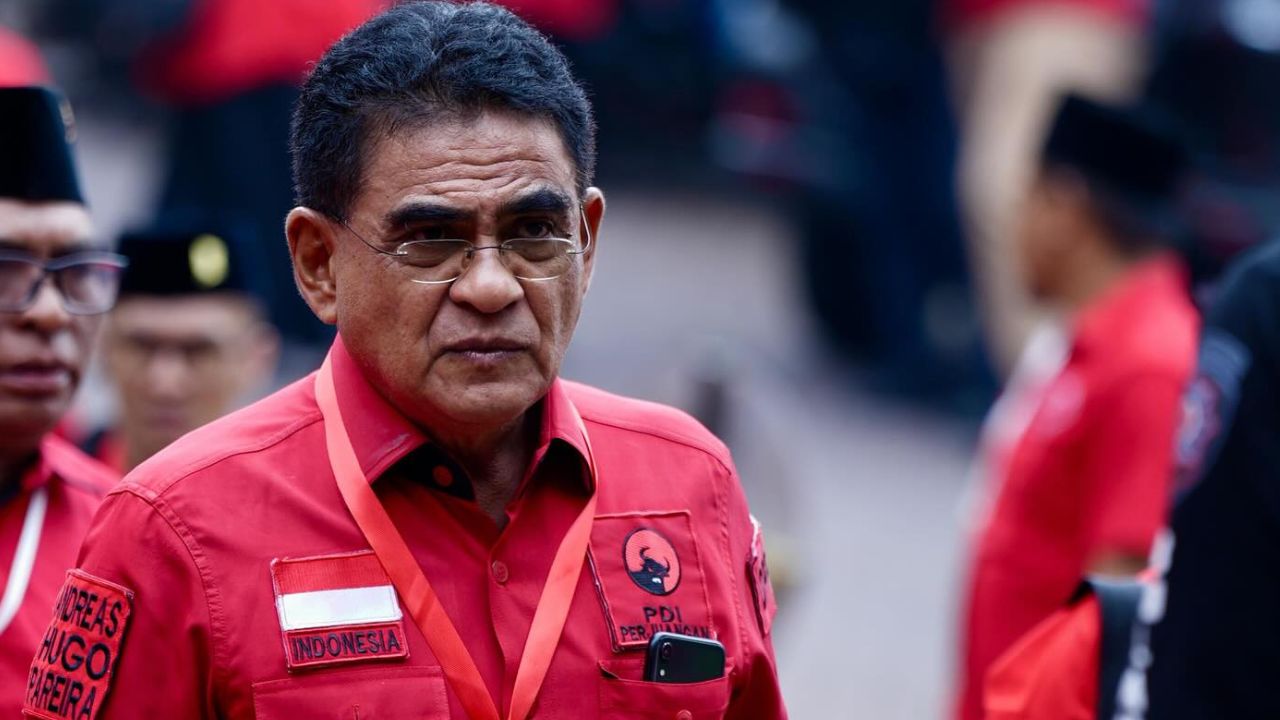 Politisi PDI-Perjuangan Ingatkan Pendekatan Humanis Terhadap Pengibaran Bendera One Piece